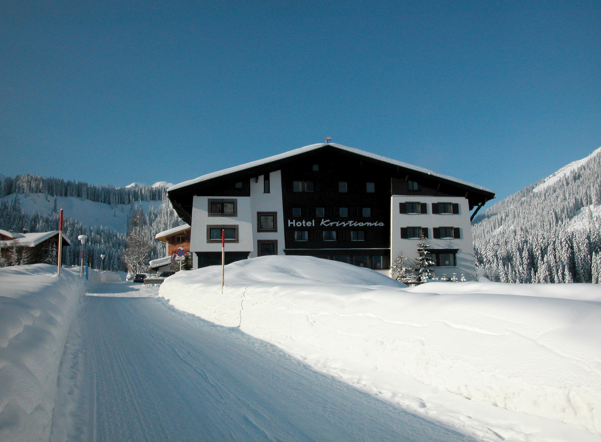 克里斯蒂安妮尔酒店